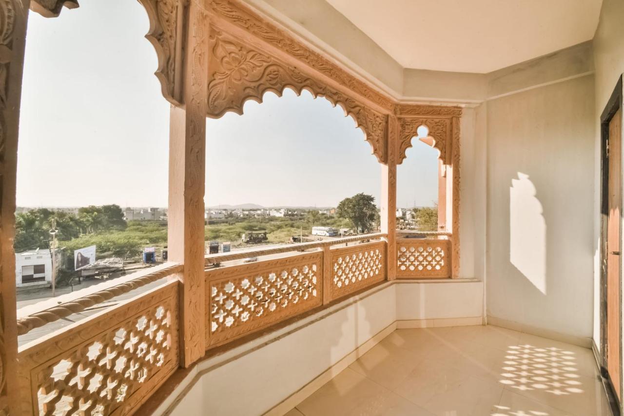Capital O Amit Palace Bhilwara Екстер'єр фото