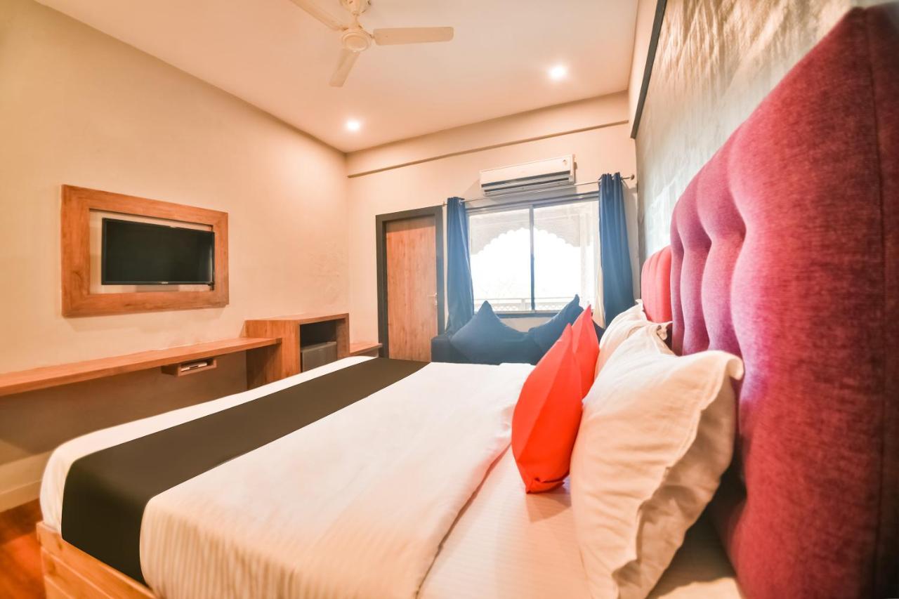 Capital O Amit Palace Bhilwara Екстер'єр фото