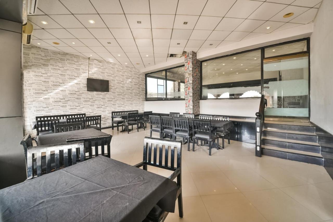 Capital O Amit Palace Bhilwara Екстер'єр фото