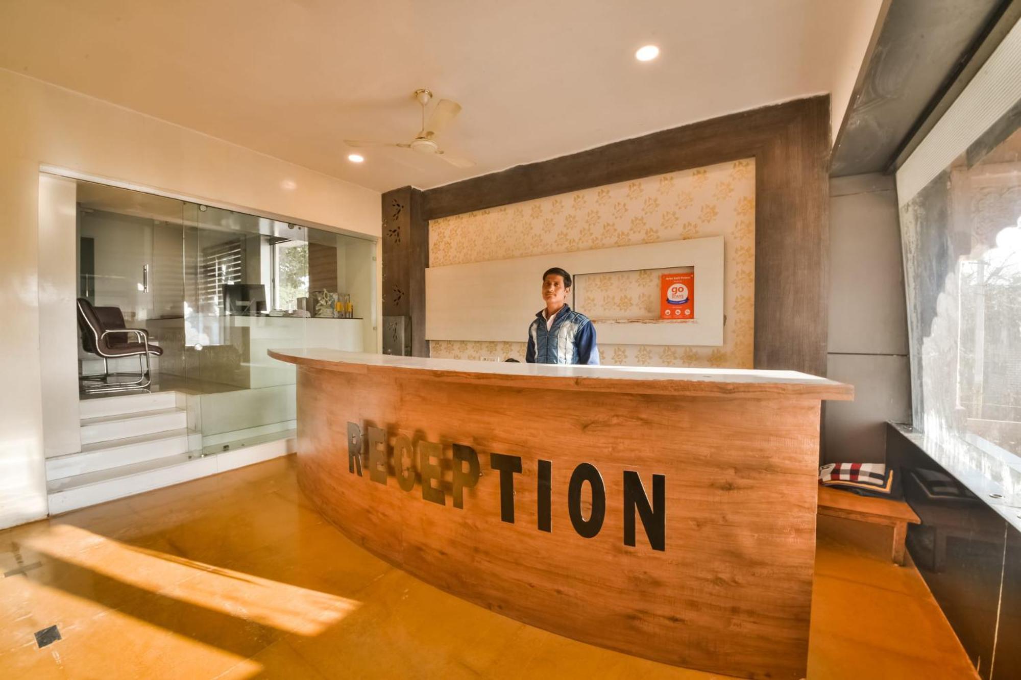 Capital O Amit Palace Bhilwara Екстер'єр фото